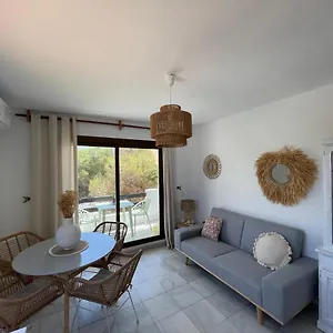 Bella Lilia Apartamento