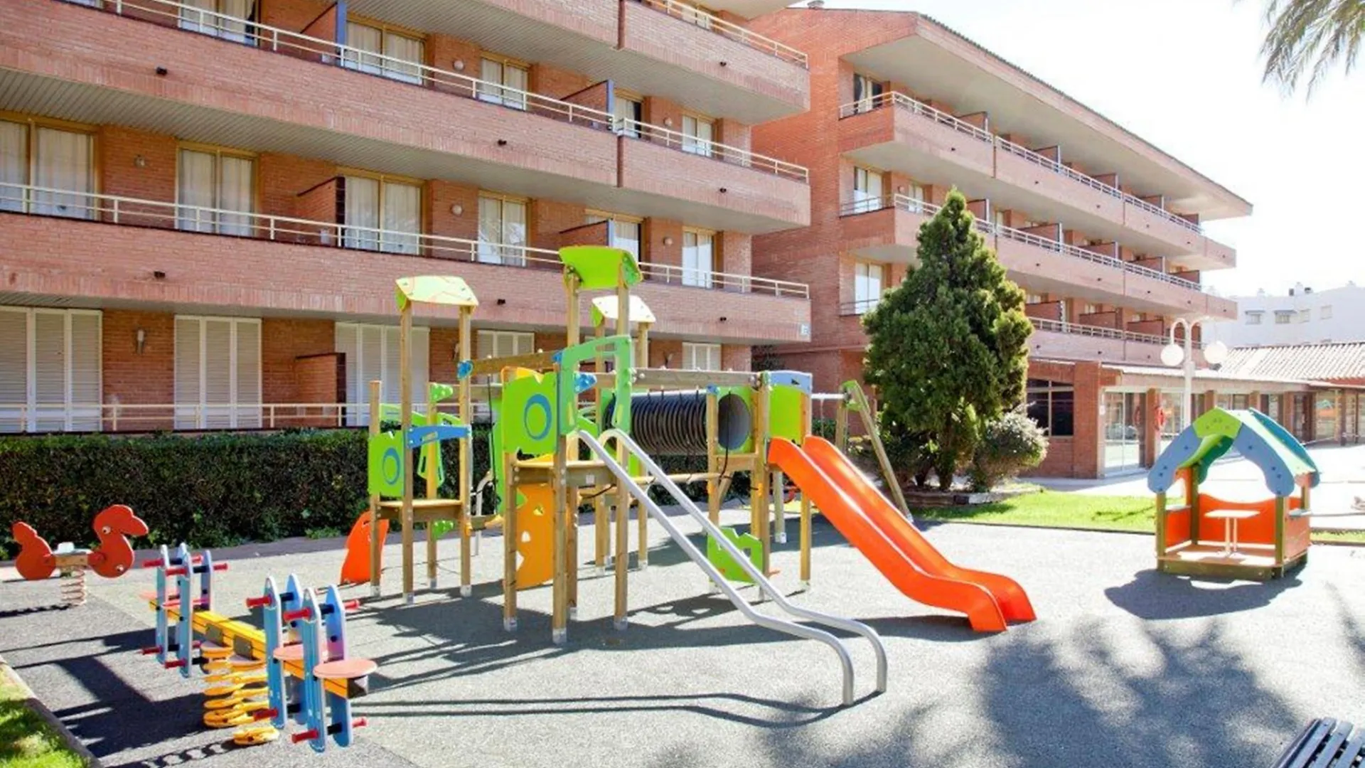Voramar Cambrils Hotel Spain